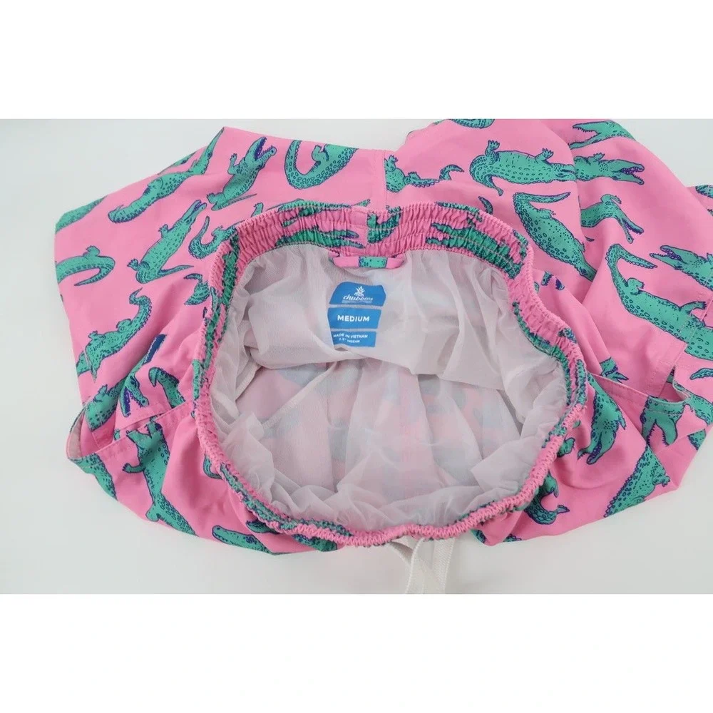 Chubbies The Glades Swim Trunks Mens Medium Pink Alligator Print 5.5